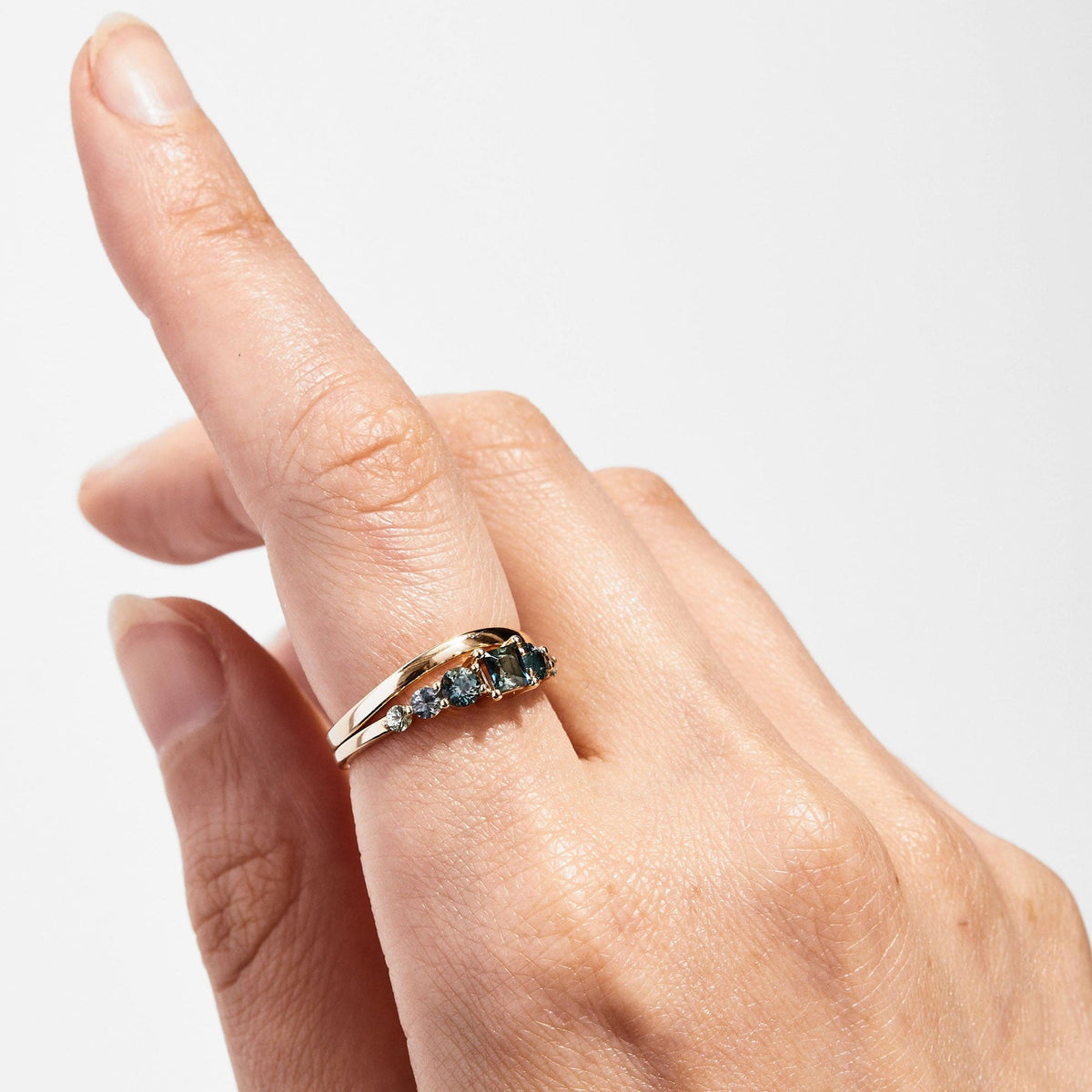 Eve Curve Band