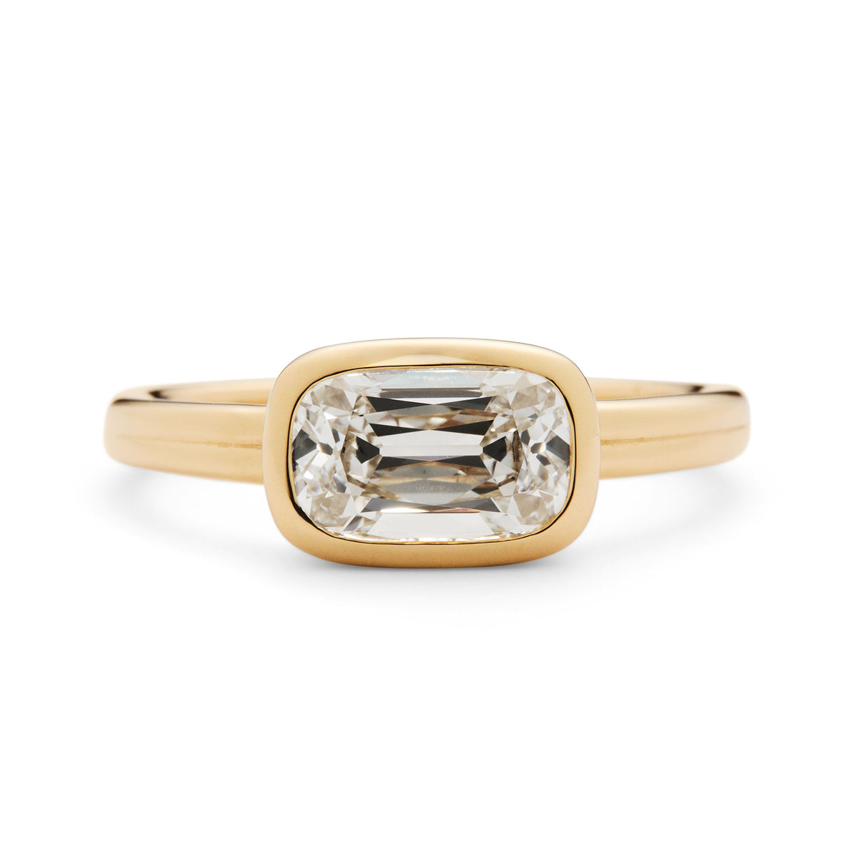 Lola Lab Diamond Ring